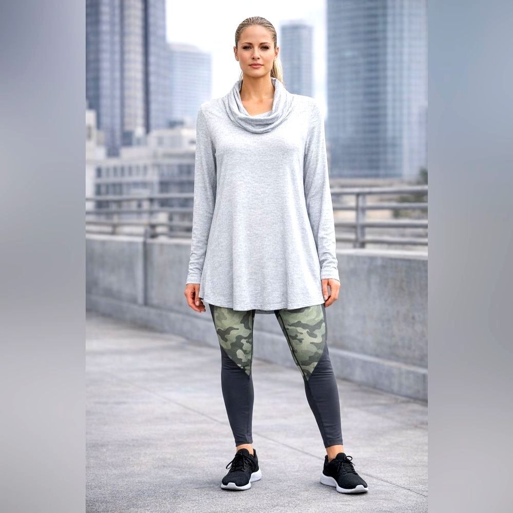 Cuddl Duds Light Gray Cowl Neck Tunic Sz S